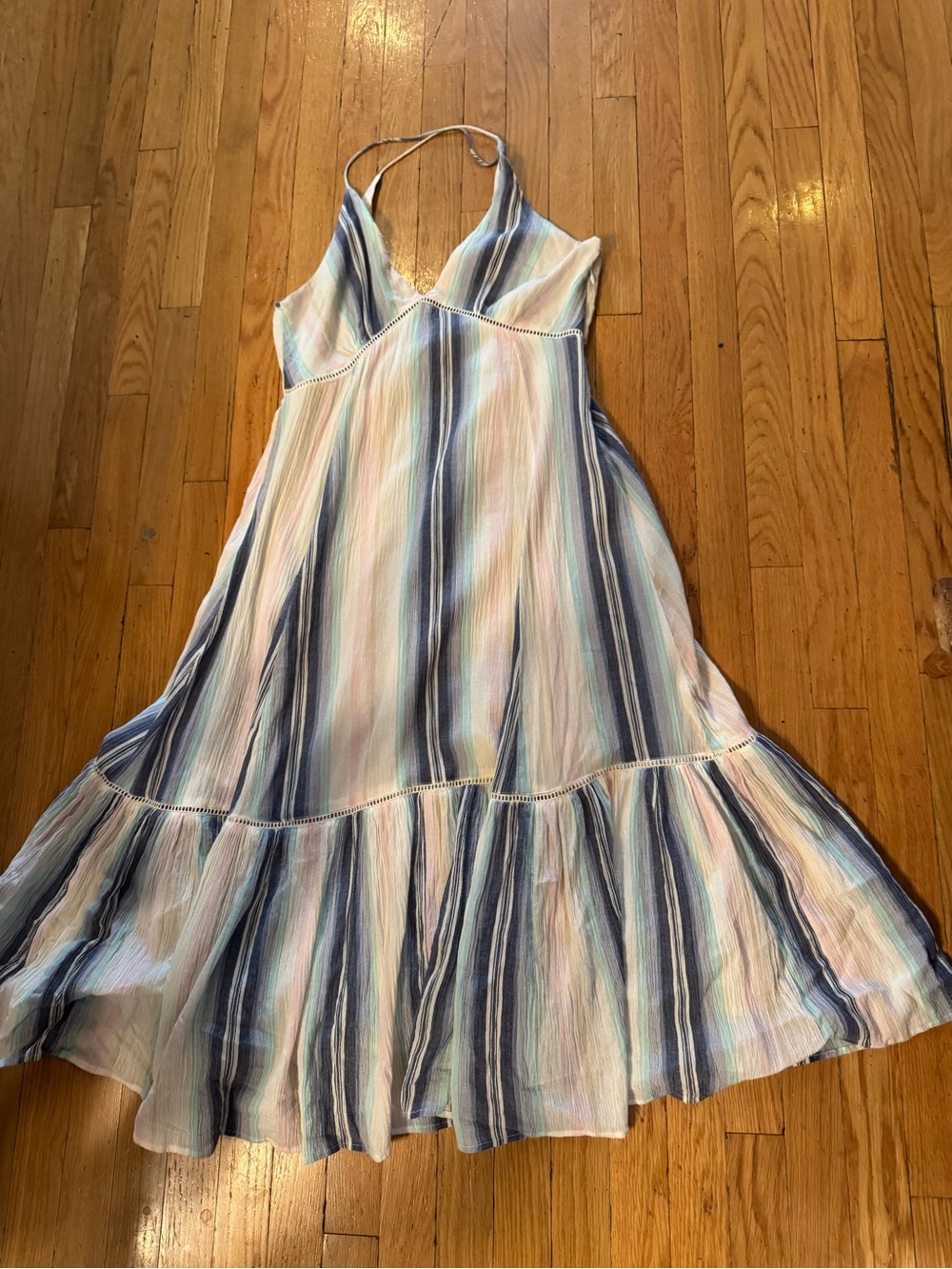 En Crème Cotton Gauze Halter Maxi Dress M Pastel Stripe Tiered Boho Beach C2 - Picture 4 of 12